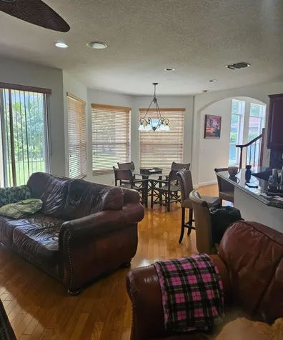 13382 Lakepointe Circle Cooper City FL 33330