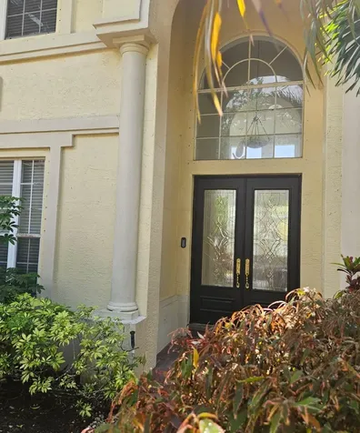 13382 Lakepointe Circle Cooper City FL 33330