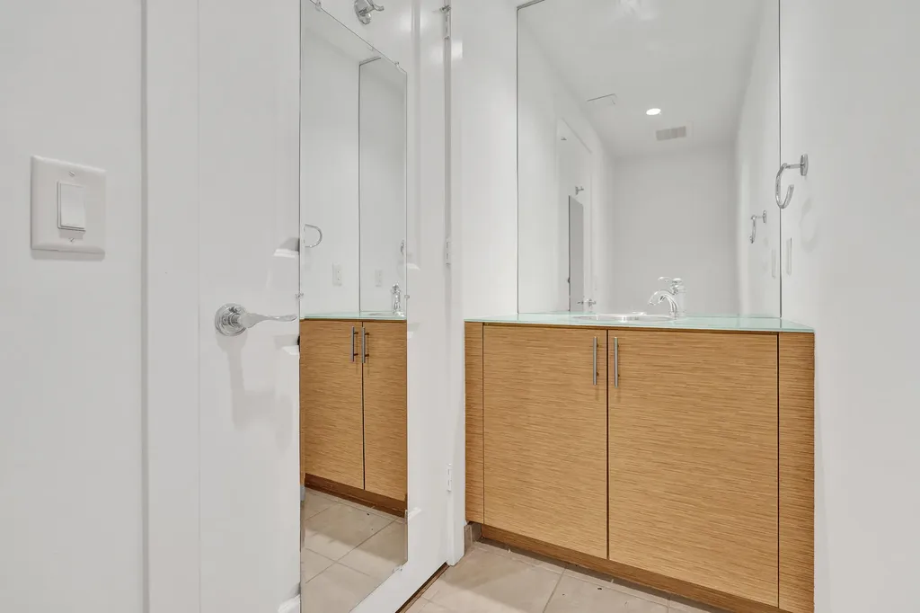 315 NE 3rd Avenue Fort Lauderdale FL 33301