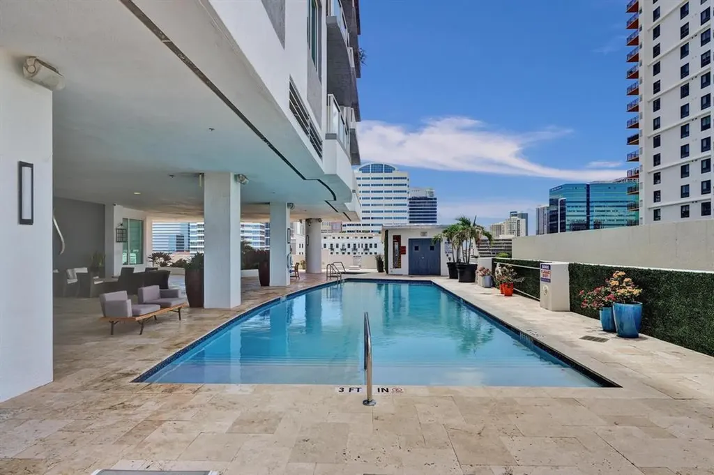 315 NE 3rd Avenue Fort Lauderdale FL 33301