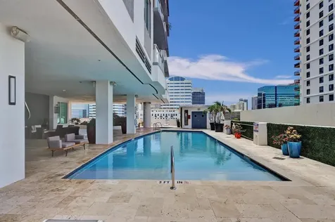 315 NE 3rd Avenue Fort Lauderdale FL 33301