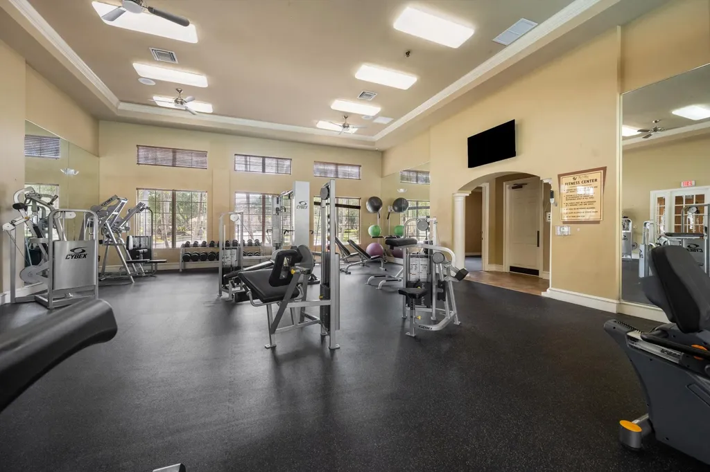 6475 Emerald Dunes Drive West Palm Beach FL 33411