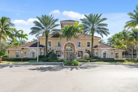 6475 Emerald Dunes Drive West Palm Beach FL 33411