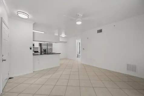 6475 Emerald Dunes Drive West Palm Beach FL 33411