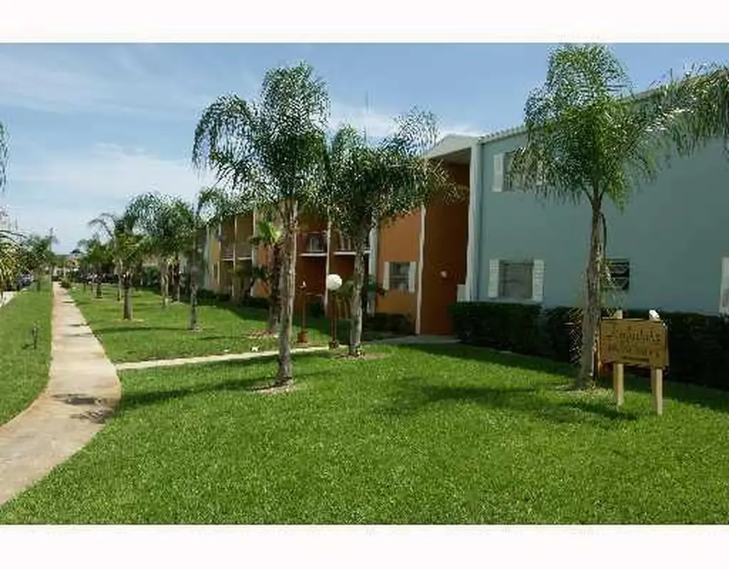 1501 Crescent Circle Lake Park FL 33403