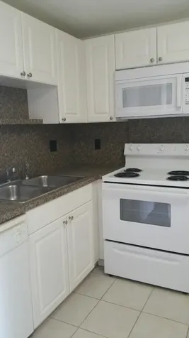 1501 Crescent Circle Lake Park FL 33403
