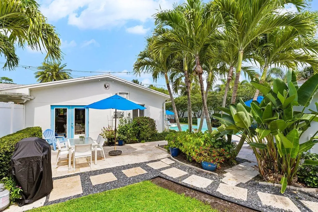 340 NE 7th Avenue Delray Beach FL 33483