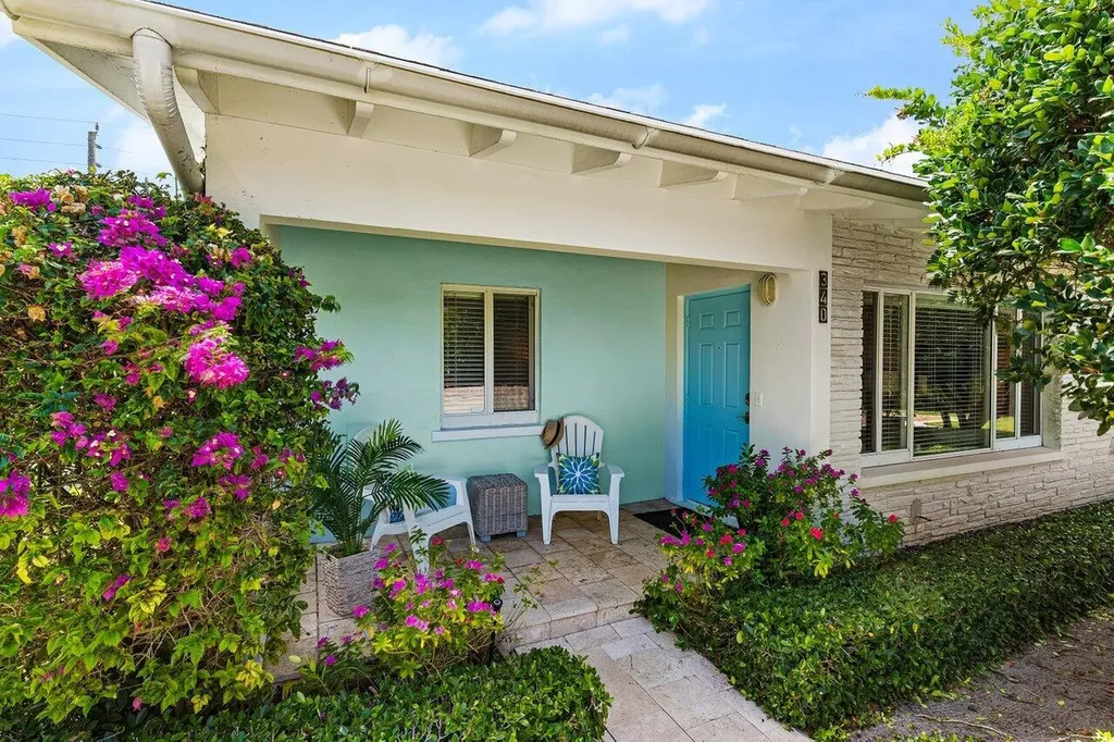 340 NE 7th Avenue Delray Beach FL 33483