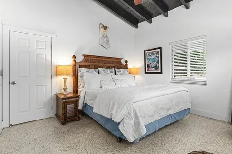340 NE 7th Avenue Delray Beach FL 33483