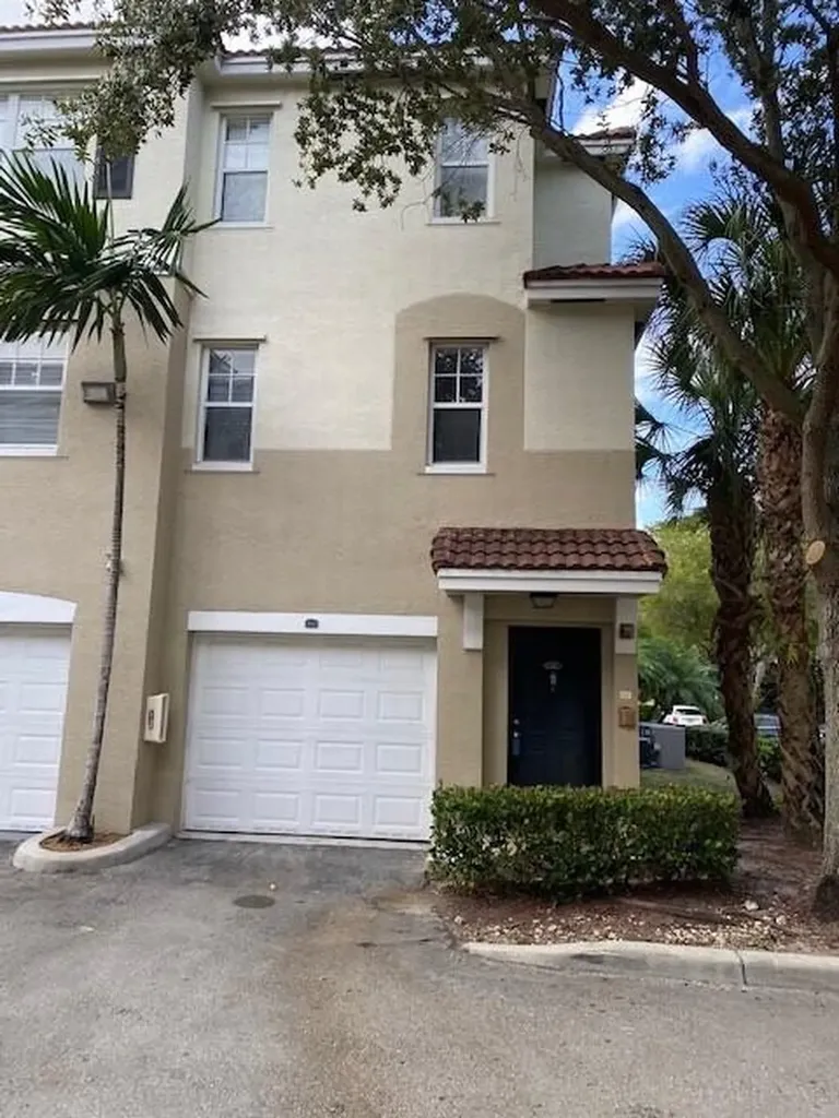 5960 W Sample Road Coral Springs FL 33067