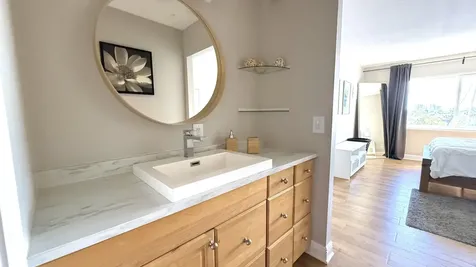 401 Golden Isle Drive Hallandale Beach FL 33009