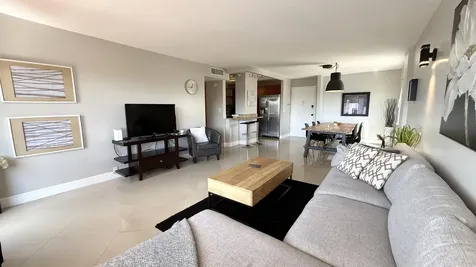 401 Golden Isle Drive Hallandale Beach FL 33009