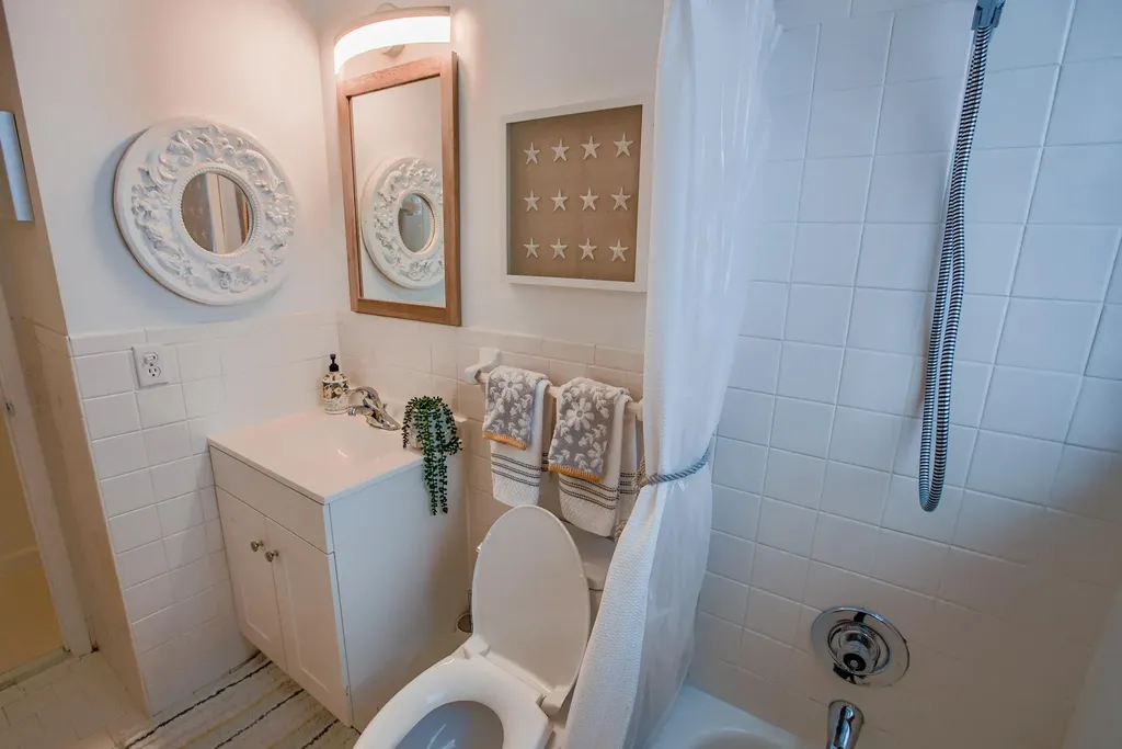 1043 Hillsboro Mile Hillsboro Beach FL 33062