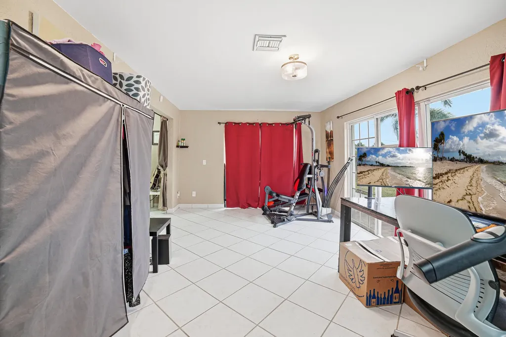 564 NW 55th Street Boca Raton FL 33487