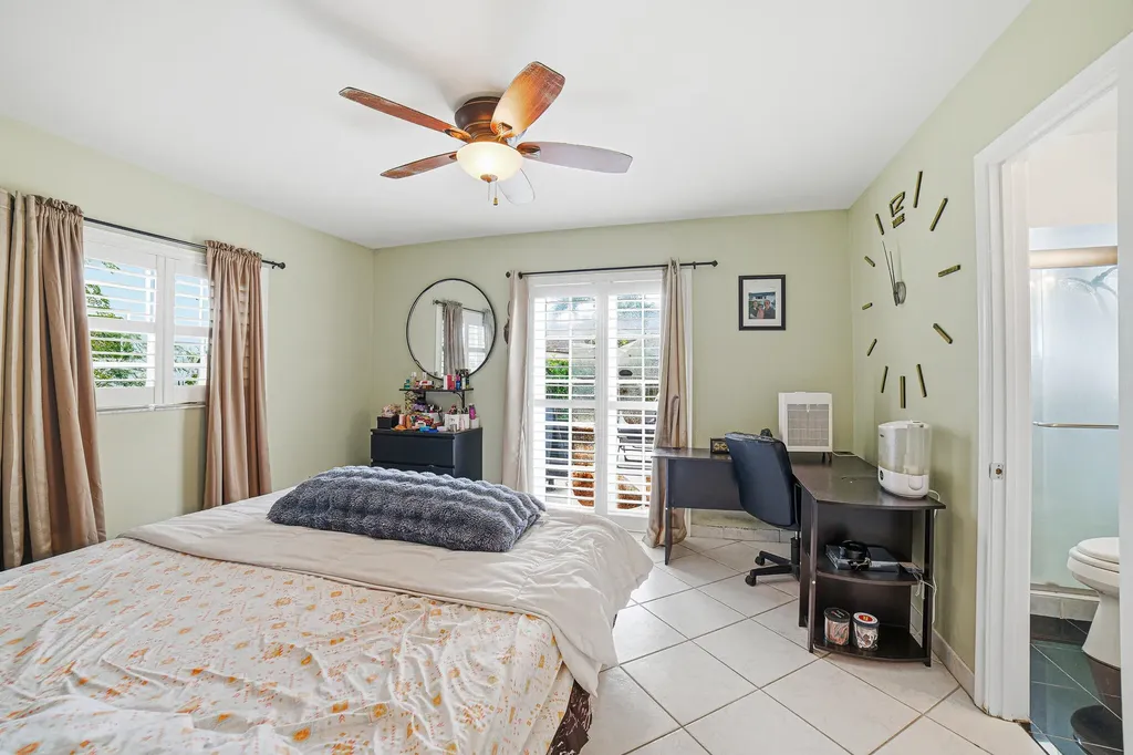 564 NW 55th Street Boca Raton FL 33487