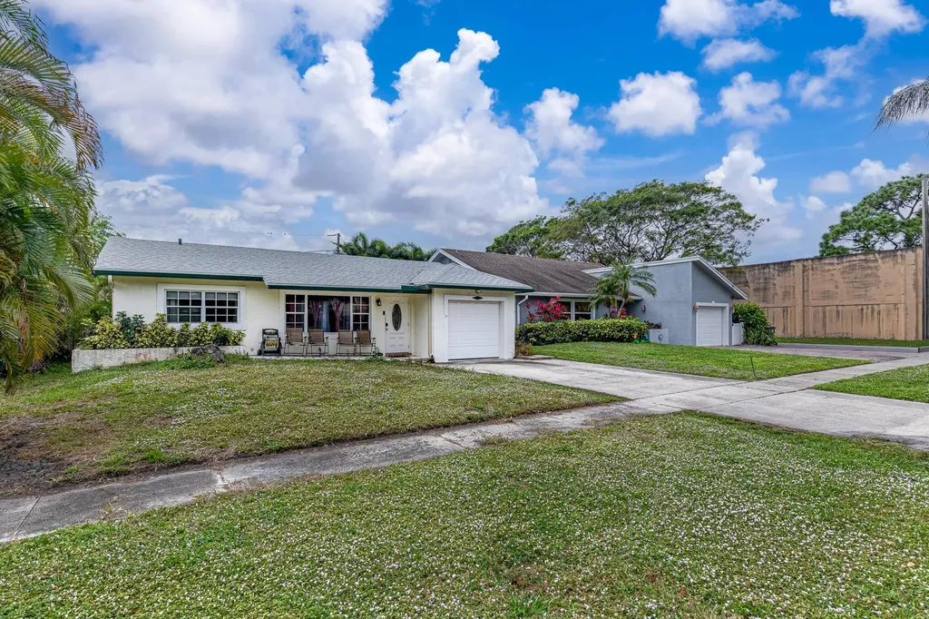 564 NW 55th Street Boca Raton FL 33487