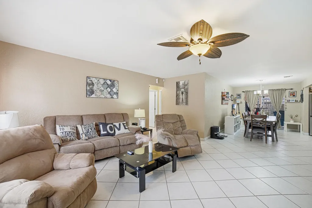 564 NW 55th Street Boca Raton FL 33487