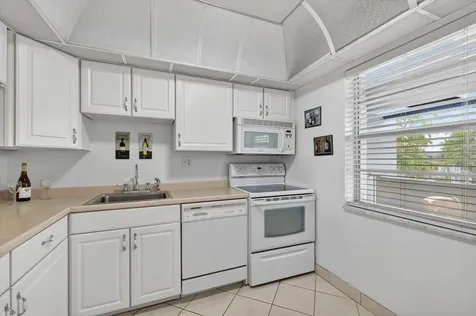 7787 Golf Circle Drive Margate FL 33063