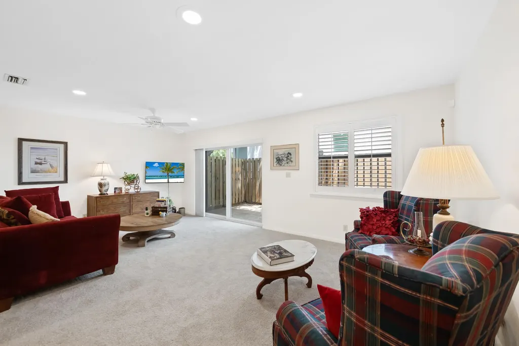 905 SE 12th Court Fort Lauderdale FL 33316