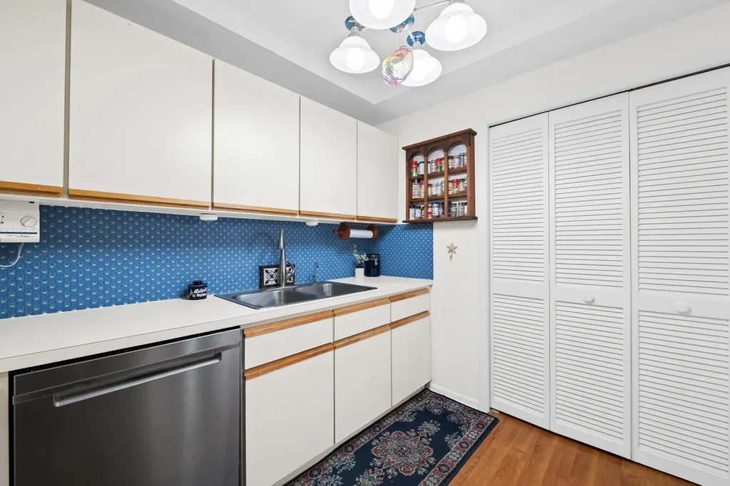 905 SE 12th Court Fort Lauderdale FL 33316