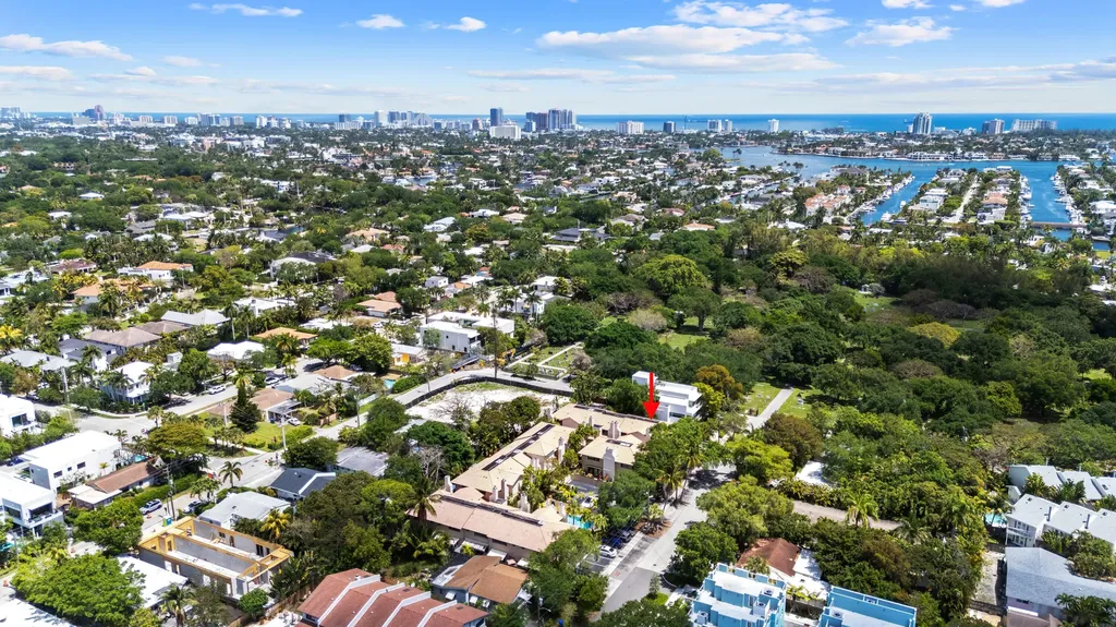 905 SE 12th Court Fort Lauderdale FL 33316