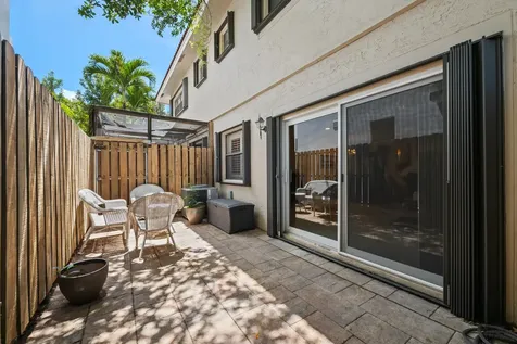 905 SE 12th Court Fort Lauderdale FL 33316