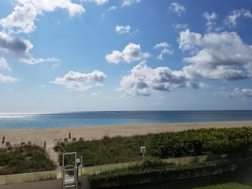 2565 S Ocean Boulevard Palm Beach FL 33480