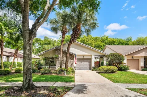 4820 Boxwood Circle Boynton Beach FL 33436