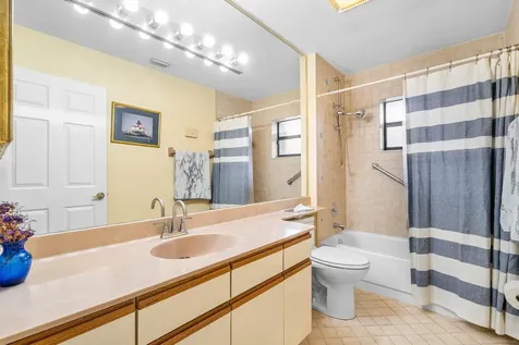 4820 Boxwood Circle Boynton Beach FL 33436