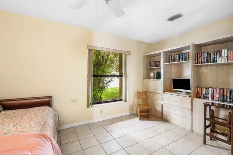 4820 Boxwood Circle Boynton Beach FL 33436