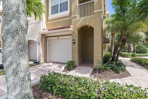4890 Bonsai Circle Palm Beach Gardens FL 33418