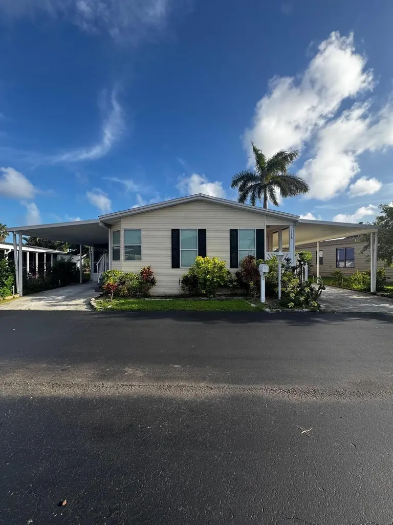 3428 Seacoast Street Atlantis FL 33462