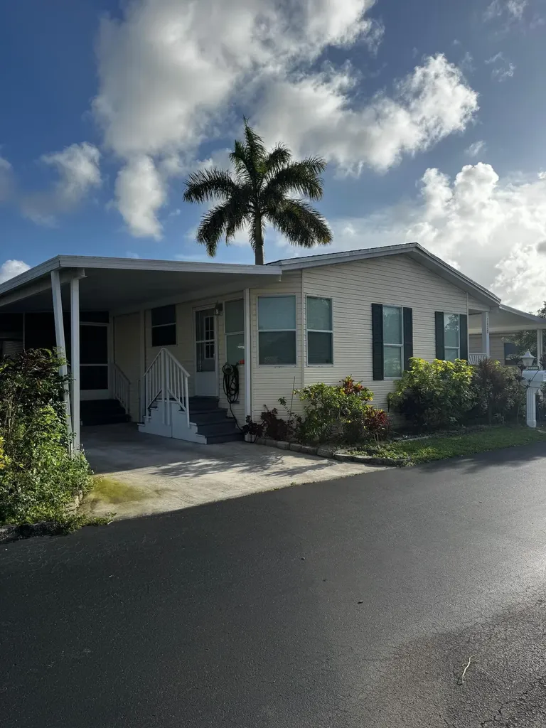 3428 Seacoast Street Atlantis FL 33462