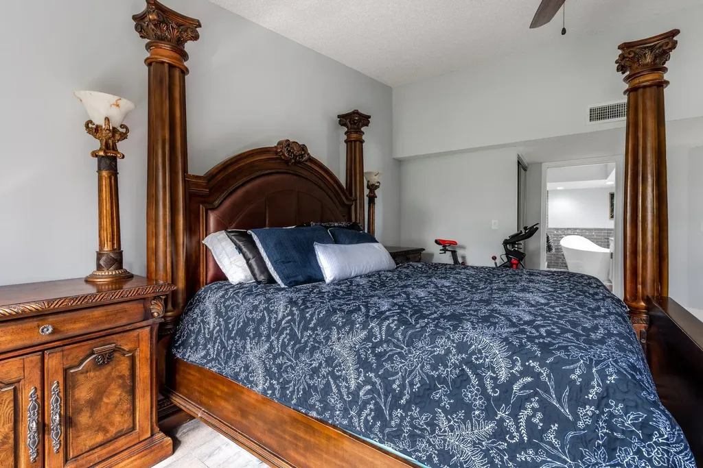 7284 Clunie Place Delray Beach FL 33446