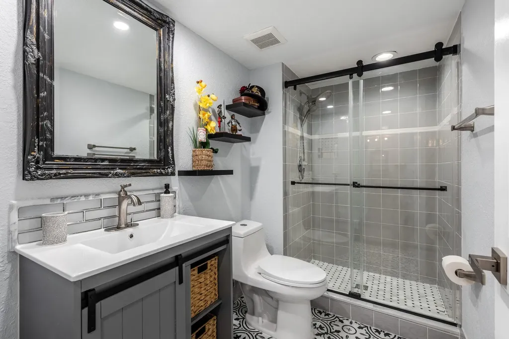 7284 Clunie Place Delray Beach FL 33446