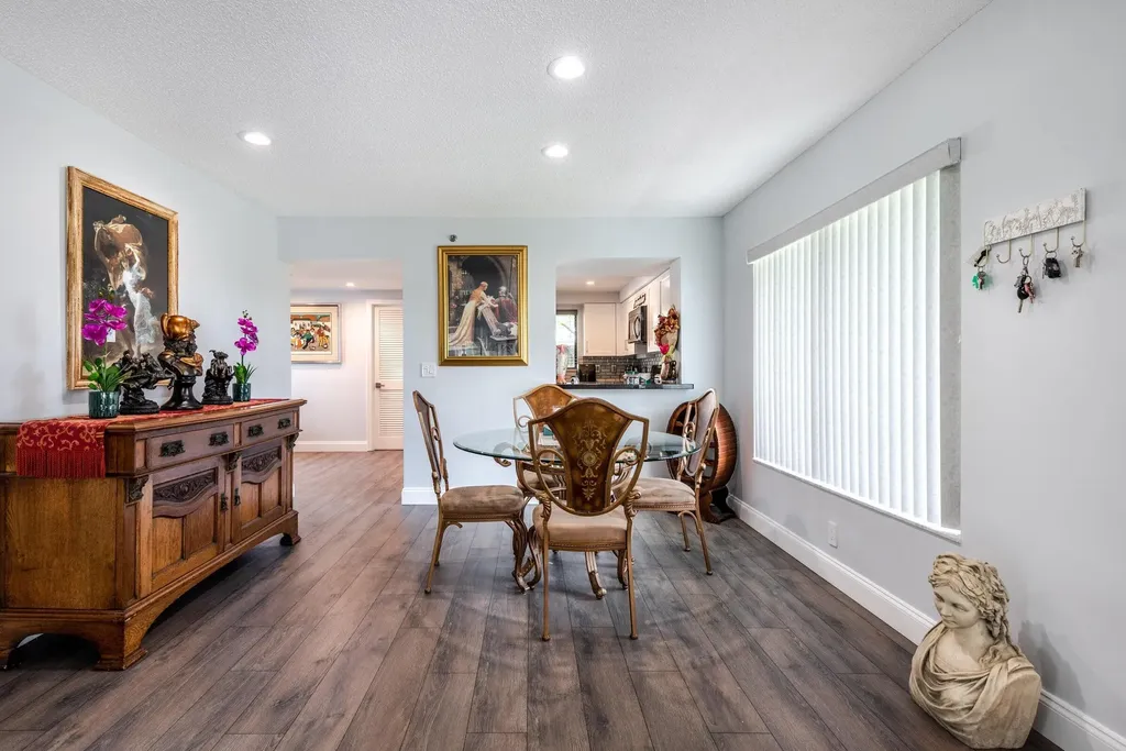 7284 Clunie Place Delray Beach FL 33446