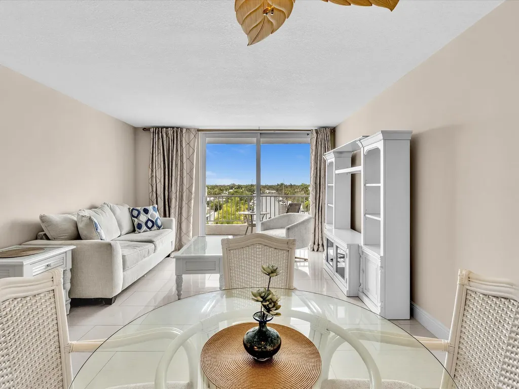 1421 S Ocean Boulevard Pompano Beach FL 33062