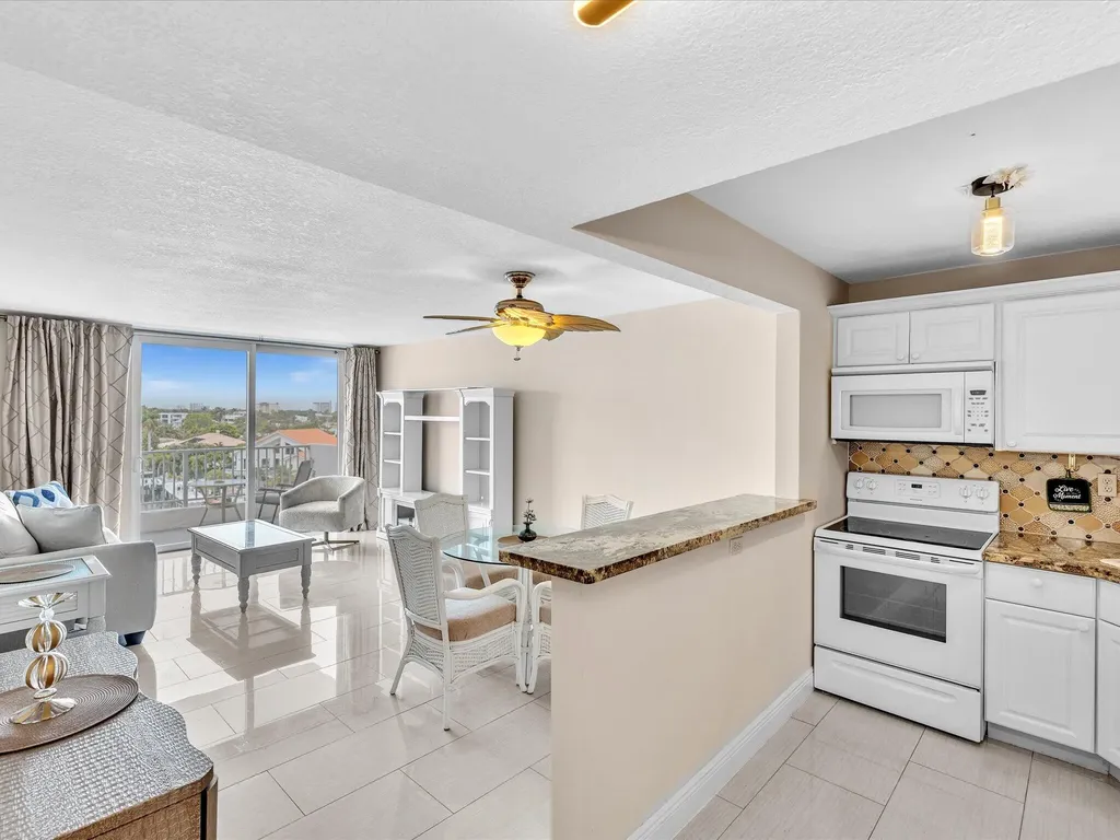 1421 S Ocean Boulevard Pompano Beach FL 33062