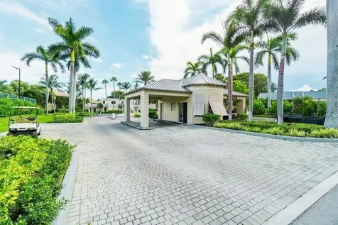 9 Royal Palm Way Boca Raton FL 33432