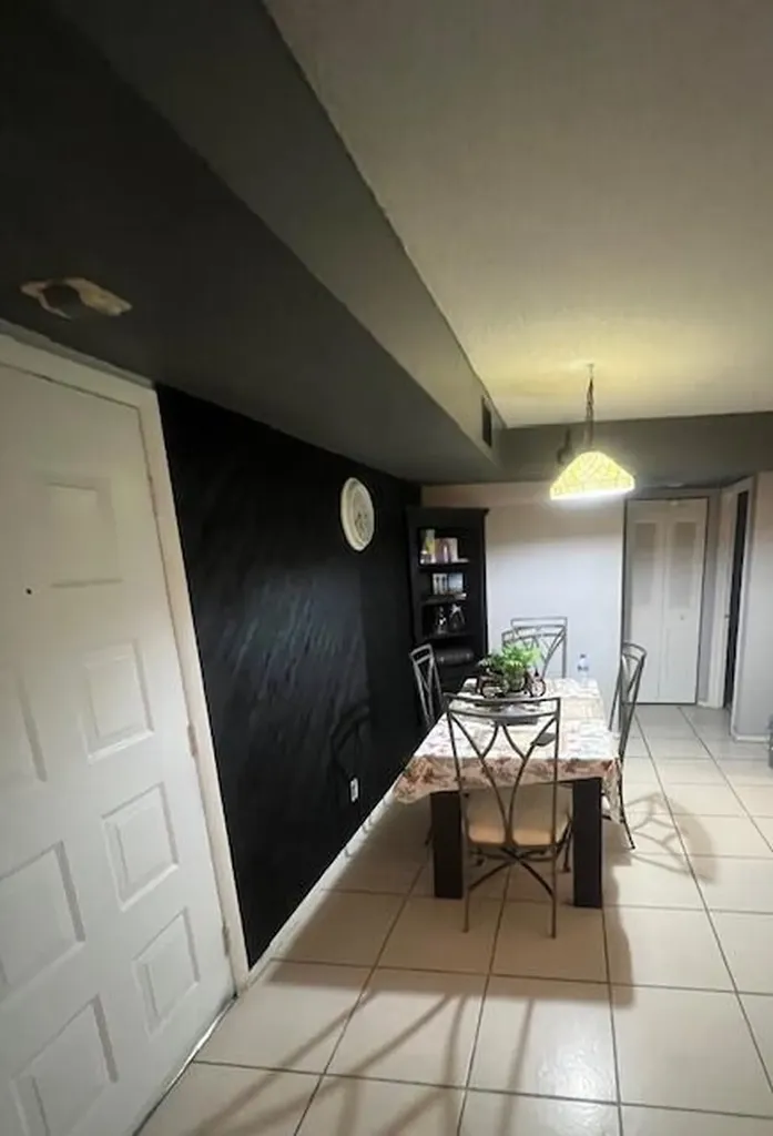 2700 Riverside Drive Coral Springs FL 33065