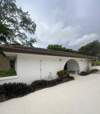 2700 Riverside Drive Coral Springs FL 33065