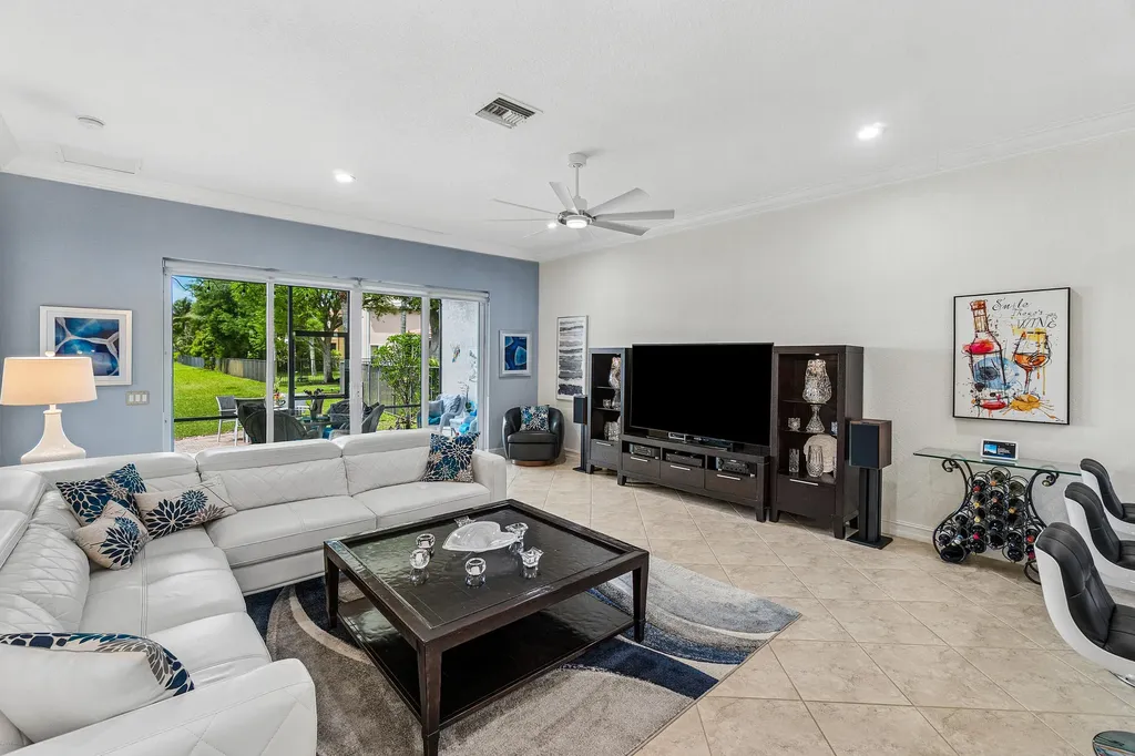 11565 Ponywalk Trail Boynton Beach FL 33473