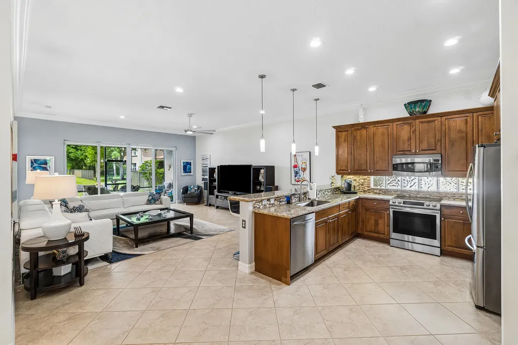 11565 Ponywalk Trail Boynton Beach FL 33473