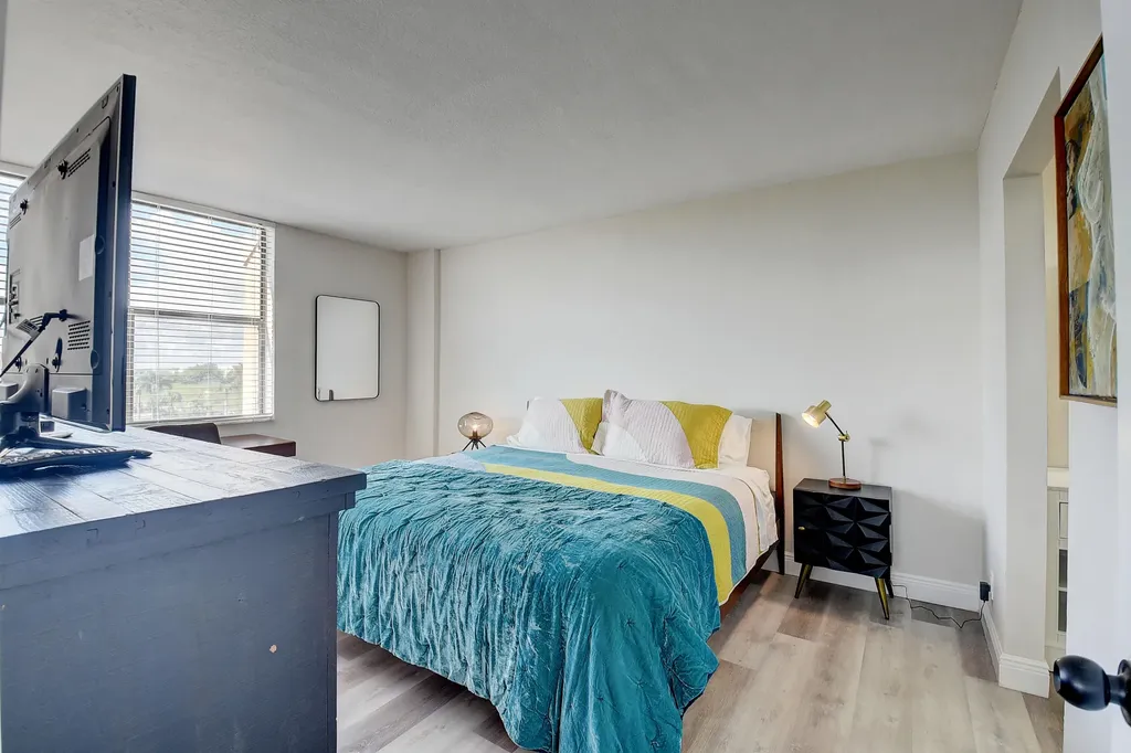 600 Egret Circle Delray Beach FL 33444