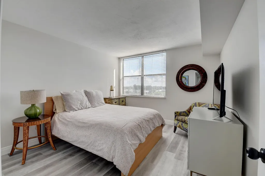 600 Egret Circle Delray Beach FL 33444