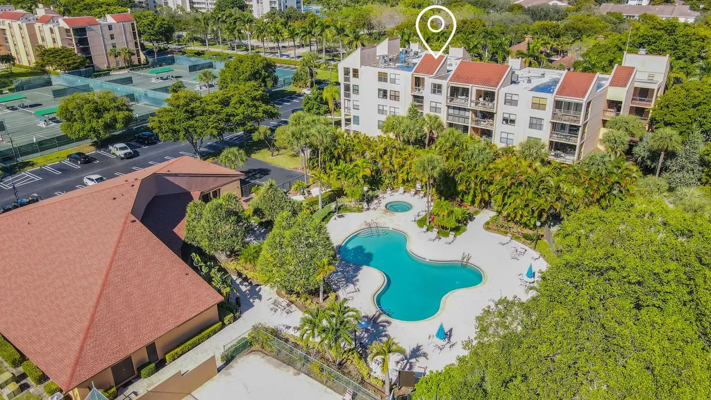 600 Egret Circle Delray Beach FL 33444
