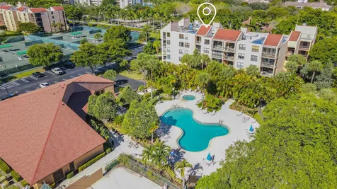 600 Egret Circle Delray Beach FL 33444