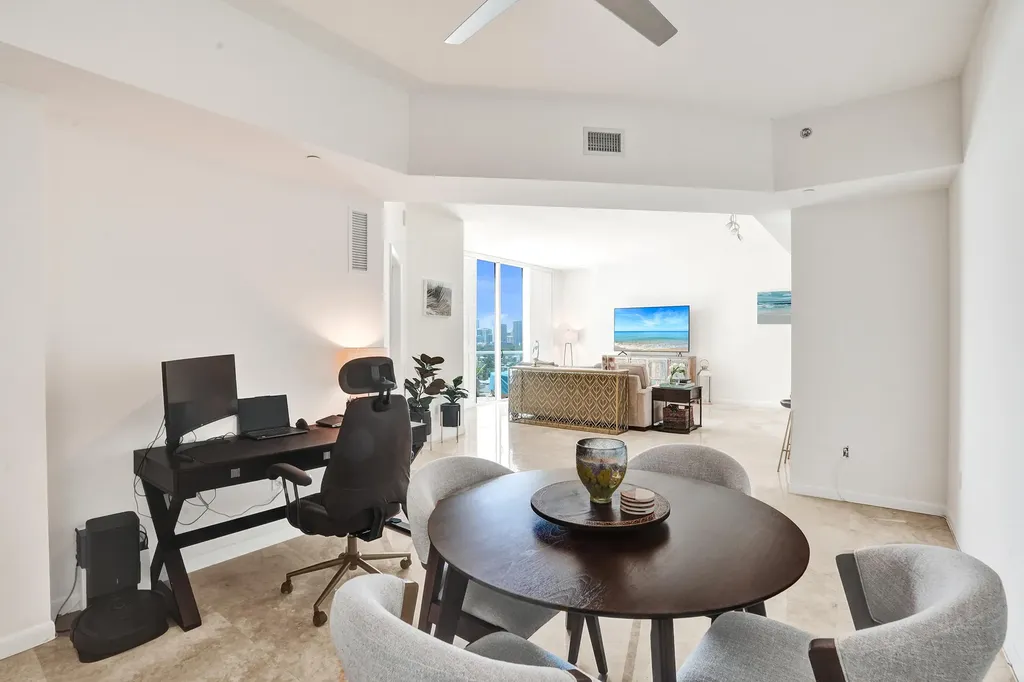 1819 SE 17th Street Fort Lauderdale FL 33316