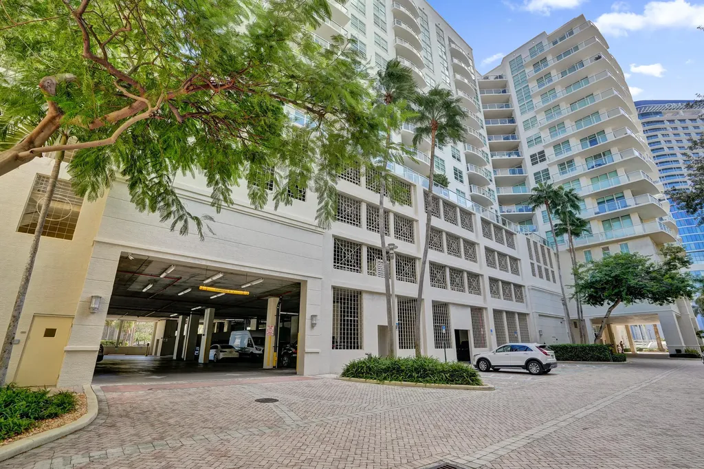1819 SE 17th Street Fort Lauderdale FL 33316