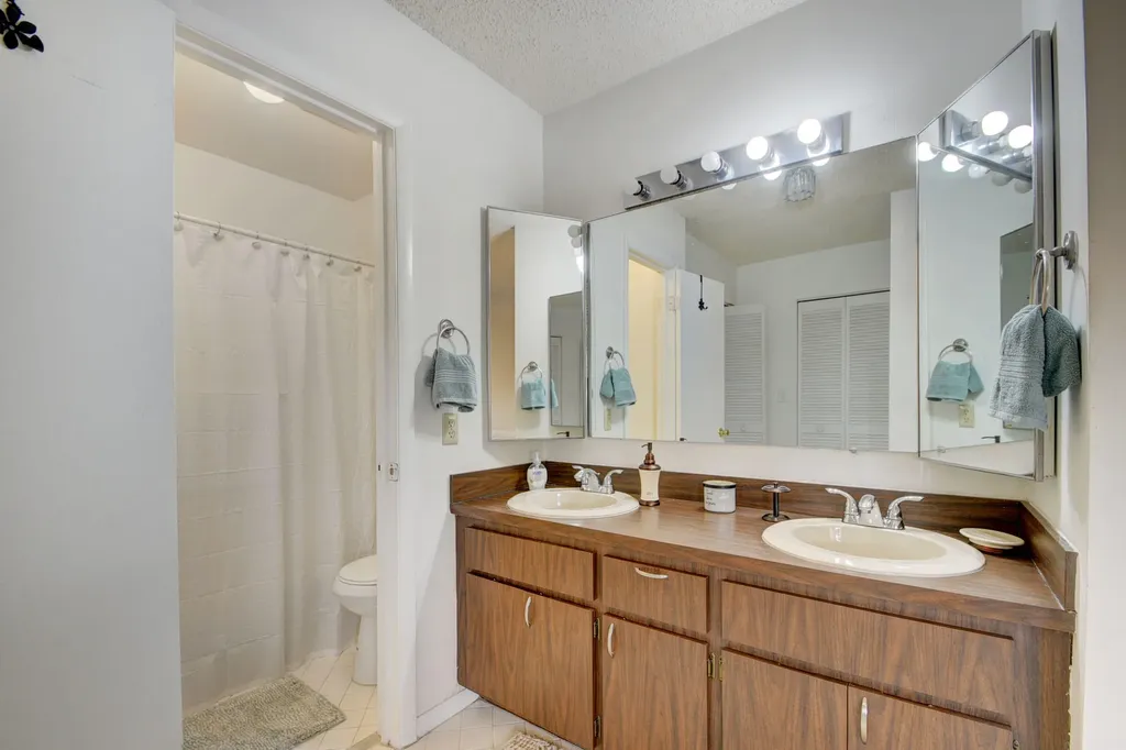 1348 The 12th Fairway Wellington FL 33414